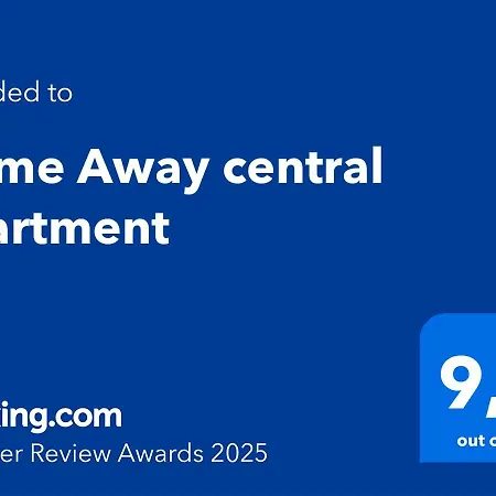 公寓 Home Away Main Square Apartment - Sleeps 6 - Ac - Balcony - Coffee Machine - Washer - Kitchen - Parking